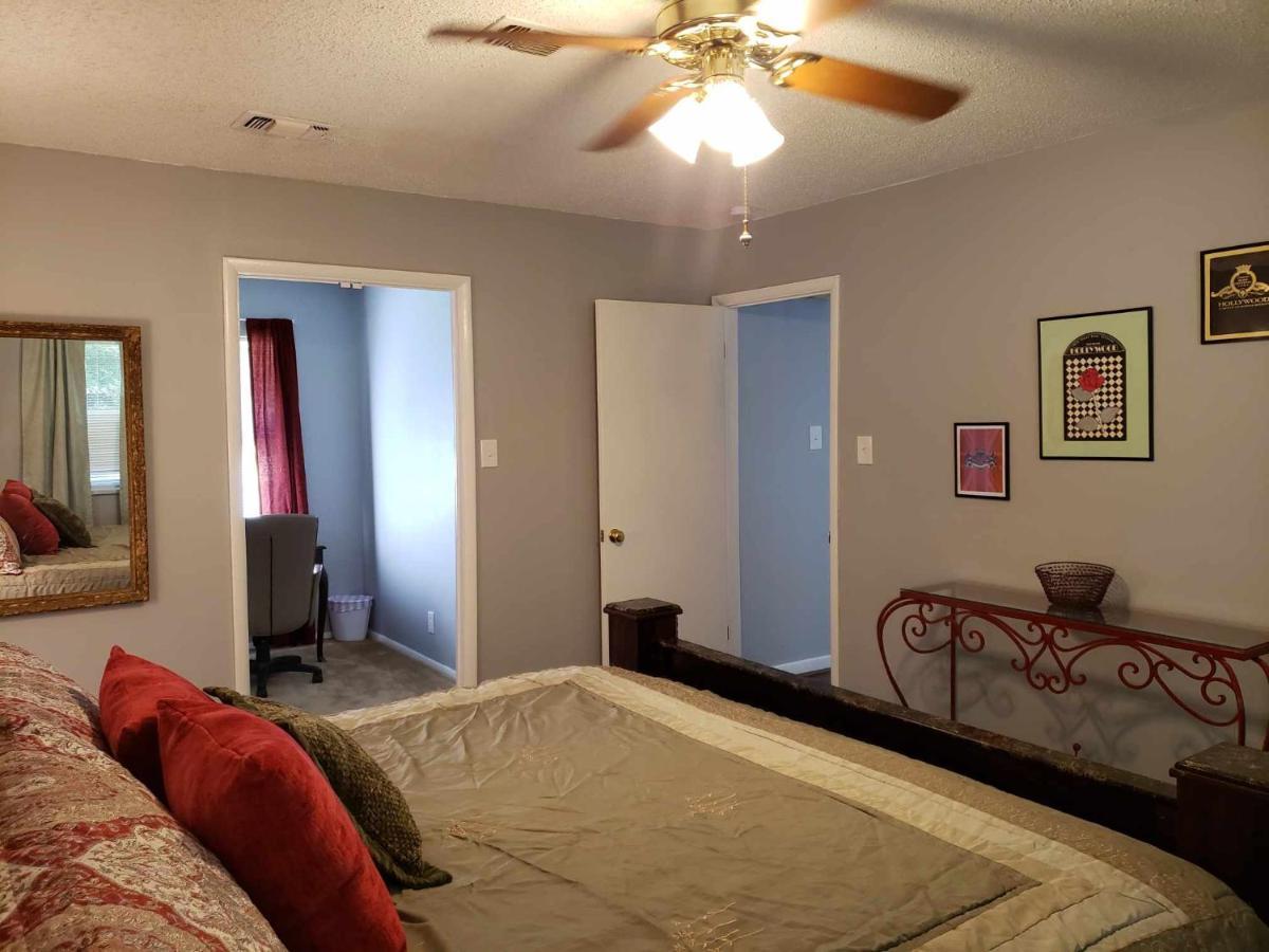 Midtown Southern Charm Tyler Bagian luar foto