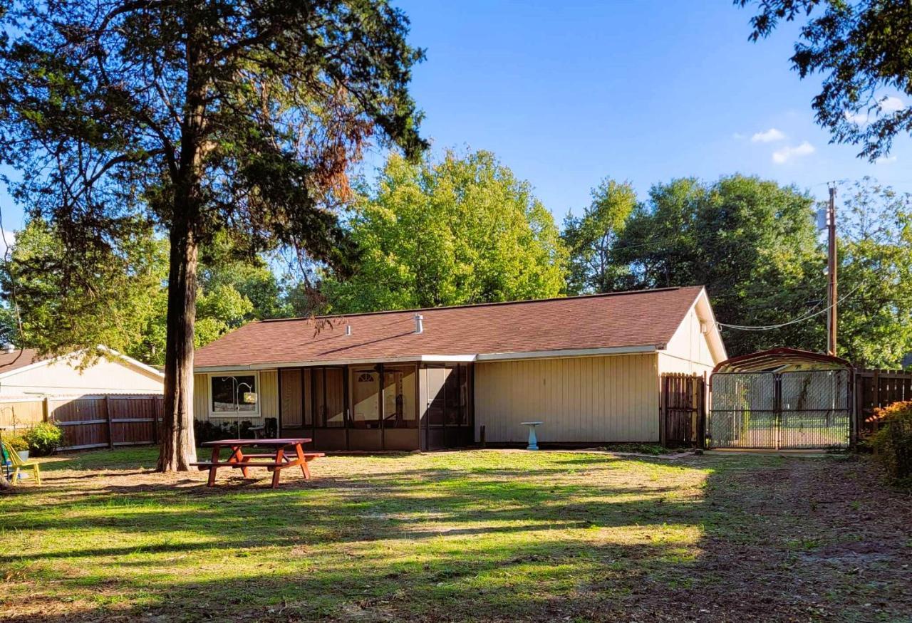 Midtown Southern Charm Tyler Bagian luar foto